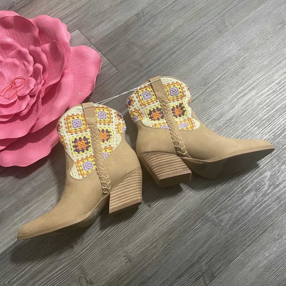 DV DOLCE VITA Kathryn Western Cowboy Boots Sz 6 Granny Square Crochet Boho *RARE - Picture 8 of 16